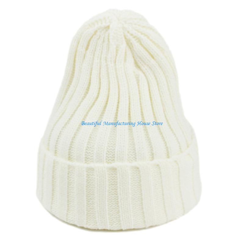 E56A Berretto a punta lavorato - Beanie Cuffed Knit recensione e prezzo